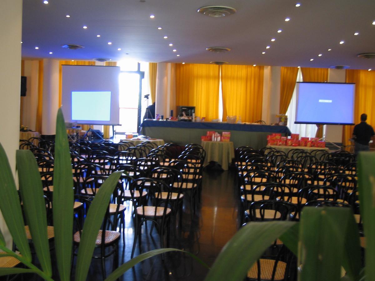 Hotel De La Ville & Centro Congressi Benevento Dış mekan fotoğraf