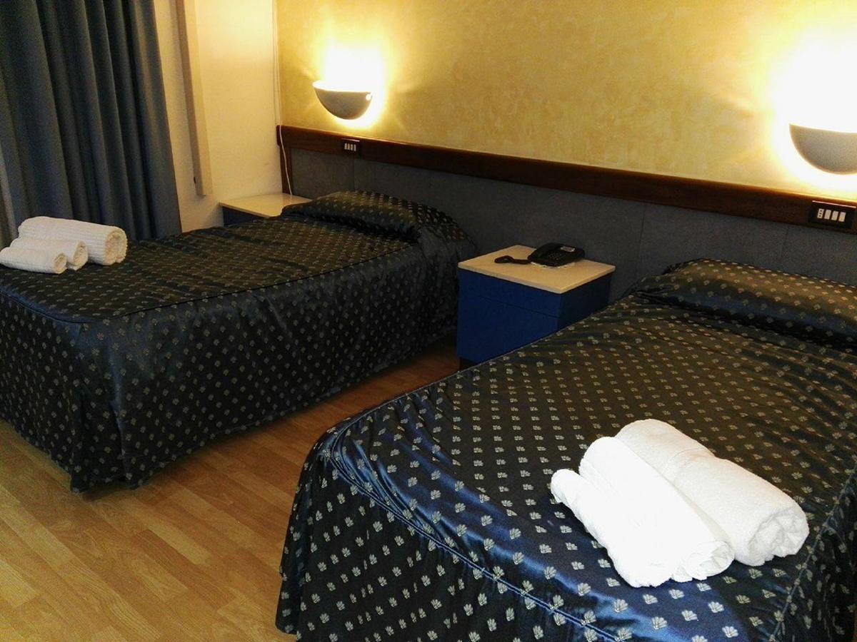 Hotel De La Ville & Centro Congressi Benevento Dış mekan fotoğraf